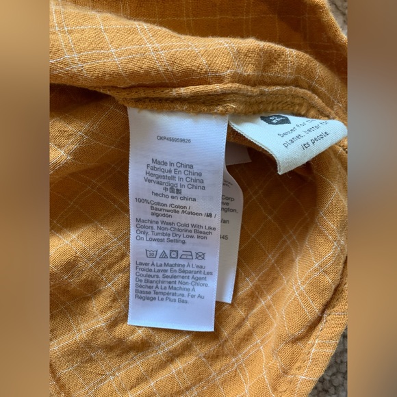 Madewell Mustard Blouse - Picture 10 of 11